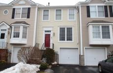 Embedded thumbnail for 102 Courtshire Ln, Penfield, NY 14526