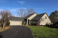 Embedded thumbnail for 7 Bridge Water Ct, Pittsford, NY 14534