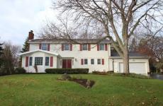 Embedded thumbnail for 19 Framingham Ln, Pittsford, NY 14534