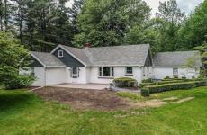 Embedded thumbnail for 21 Long Meadow Circle, Pittsford, NY 14534