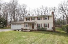 Embedded thumbnail for 24 Bent Oak Rd, Rochester, NY 14624