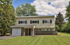 Embedded thumbnail for 11 Hillbrook Circle, Henrietta, NY 14534