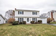 Embedded thumbnail for 382 Churchill Dr, Rochester, NY 14616