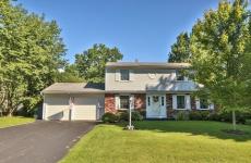 Embedded thumbnail for 71 Little Briggins Circle, Fairport, NY 14450