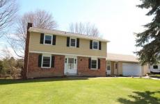 Embedded thumbnail for 741 Mont Vista Ln, Webster, NY 14580
