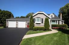 Embedded thumbnail for 430 Bayside Dr, Webster, NY 14580