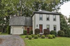 Embedded thumbnail for 106 Holiday Lane, Canandaigua, NY 14424