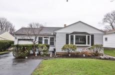 Embedded thumbnail for 35 Meadowcroft Rd, Rochester, NY 14609