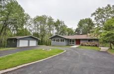 Embedded thumbnail for 483 Boughton Hill Rd, Honeoye Falls, NY 14472