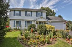 Embedded thumbnail for 695 Brookeville Dr, Webster, NY 14580