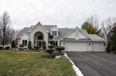 Embedded thumbnail for 9 Woodfield Dr, Webster, NY 14580